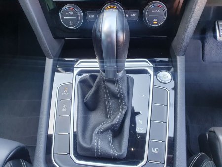 2015 Volkswagen Passat - photo 22