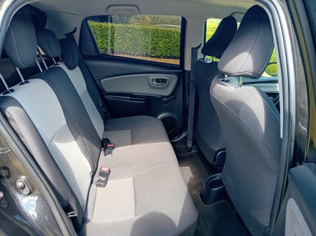 2020 Toyota Yaris - photo 4