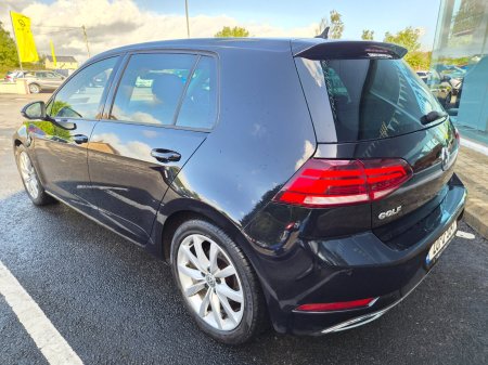 2020 Volkswagen Golf - photo 6