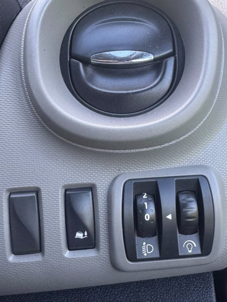 2018 Nissan NV300 - photo 17