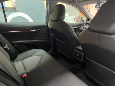 2021 Toyota Camry - photo 16