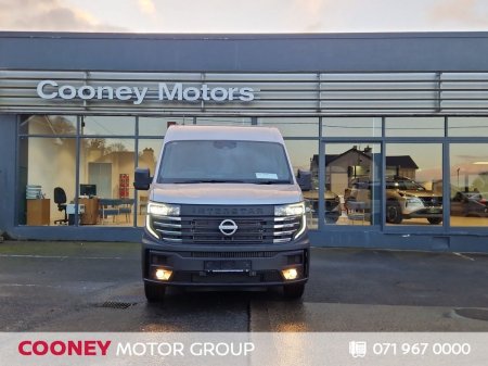 2027 Nissan Interstar - photo 19