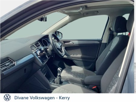 2024 Volkswagen Tiguan - photo 4