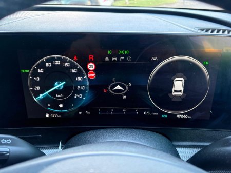 2025 Kia Sportage - photo 21