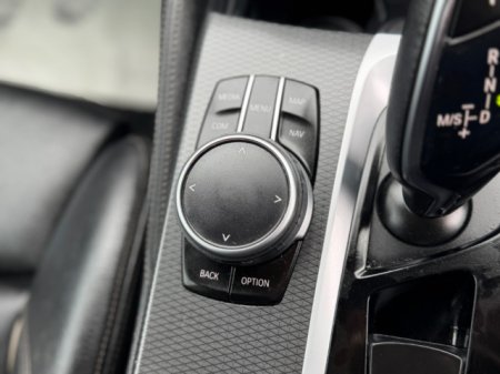 2022 BMW 5-Series - photo 21