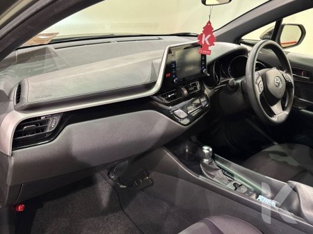 2022 Toyota C-HR - photo 16