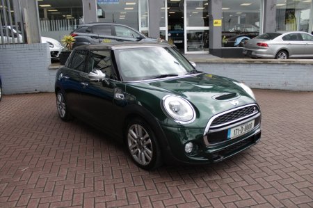 2017 Mini Cooper Cooper SD Auto