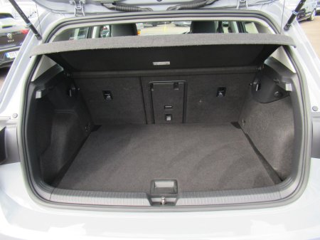 2022 Volkswagen Golf - photo 7