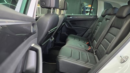 2017 Volkswagen Tiguan - photo 18