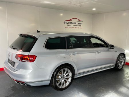 2023 Volkswagen Passat - photo 4