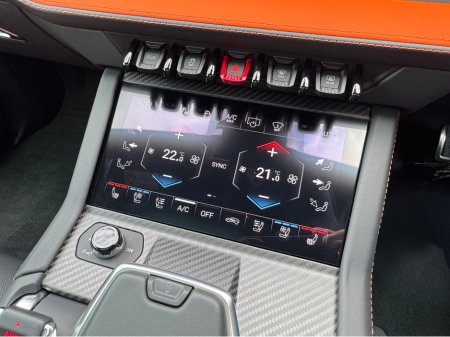 2025 Lamborghini Urus - photo 23