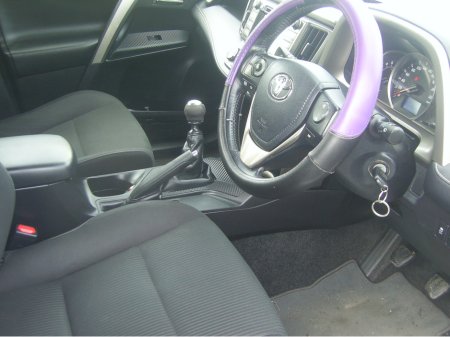 2014 Toyota RAV4 - photo 2