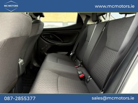 2023 Toyota Yaris - photo 12