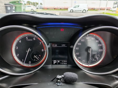 2020 Suzuki Swift - photo 10