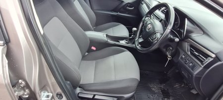 2015 Toyota Avensis - photo 7