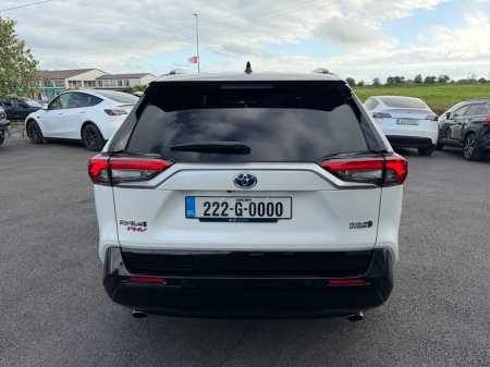 2022 Toyota RAV4 - photo 10