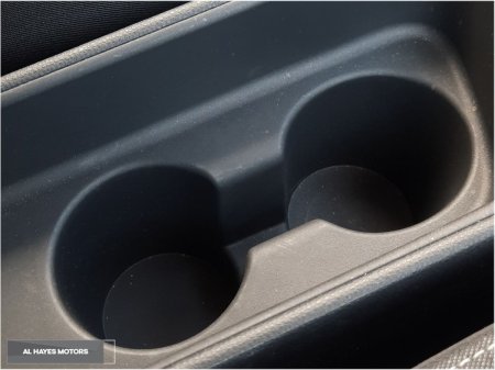 2024 Toyota Yaris - photo 25