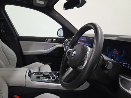 2025 BMW X5 - photo 12