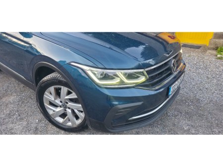 2022 Volkswagen Tiguan - photo 4