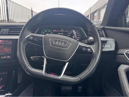 2021 Audi e-tron - photo 8