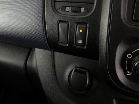 2017 Opel Vivaro - photo 25