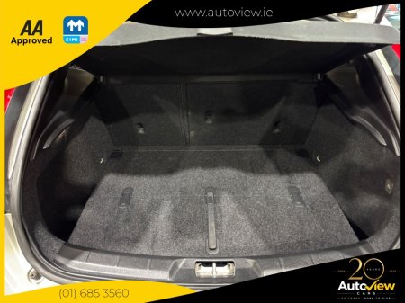 2018 Volvo V40 - photo 18