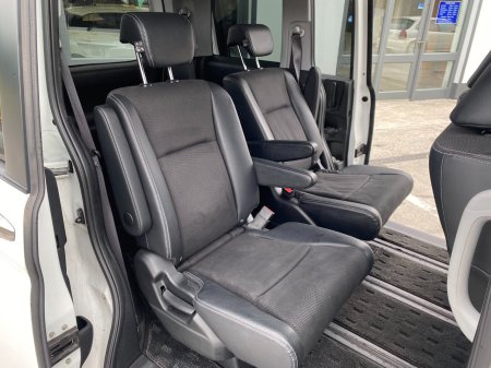 2013 Honda Stepwagon - photo 13