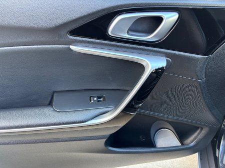 2023 Kia XCeed - photo 43