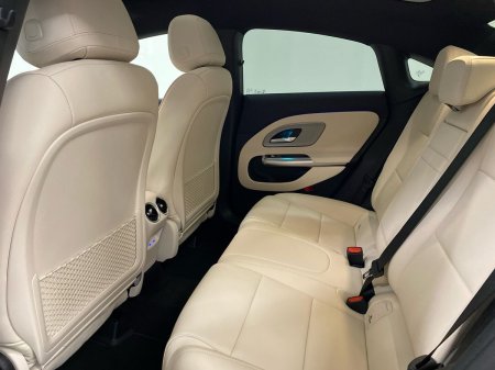2026 Mercedes-Benz CLA - photo 4