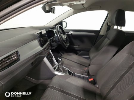 2022 Volkswagen T-Roc - photo 2