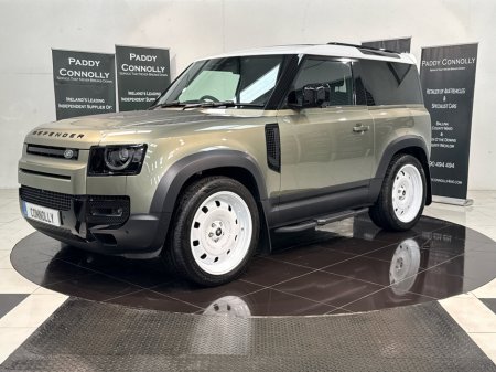 2025 Land Rover Defender - photo 11