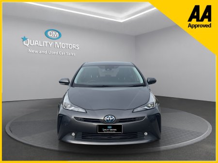 2022 Toyota Prius - photo 2