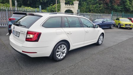 2020 Skoda Octavia - photo 6