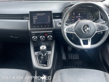 2023 Renault Clio - photo 17