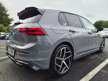 2024 Volkswagen Golf - photo 4