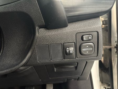 2017 Toyota Auris - photo 11