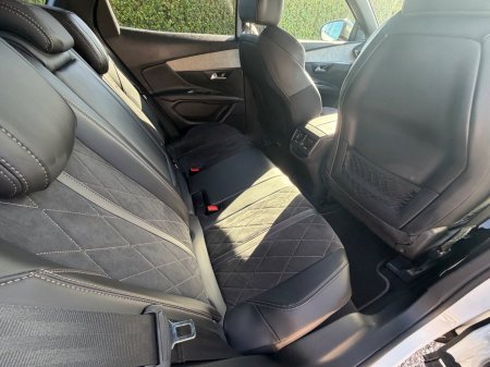 2018 Peugeot 3008 - photo 12