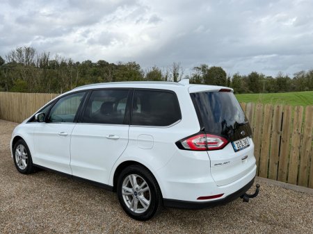 2021 Ford Galaxy - photo 2