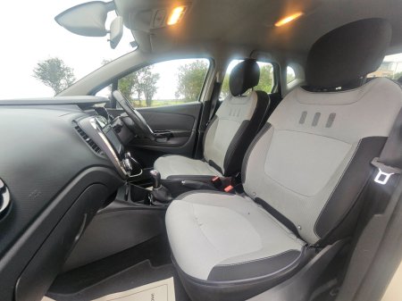 2014 Renault Captur - photo 24