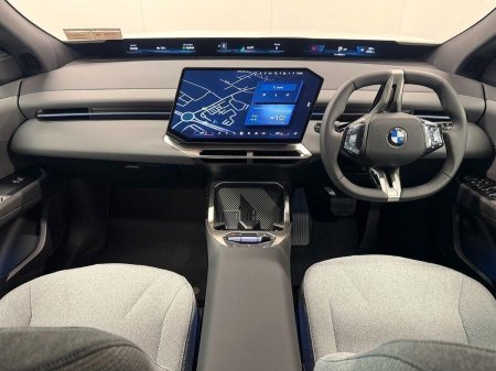 2026 BMW iX3 - photo 4