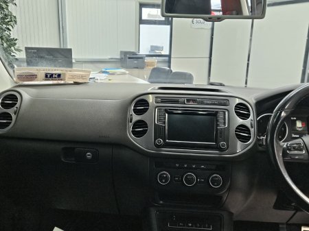 2016 Volkswagen Tiguan - photo 12