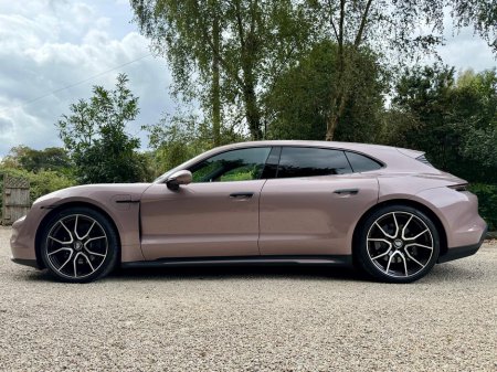 2024 Porsche Taycan - photo 7