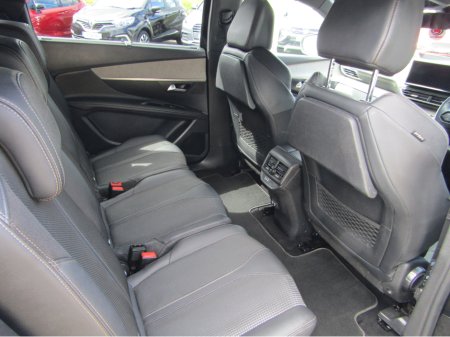 2022 Peugeot 5008 - photo 8
