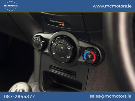 2013 Ford Fiesta - photo 19