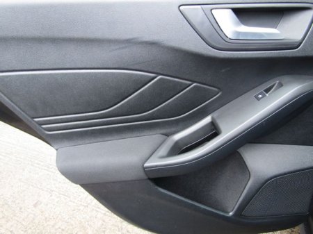 2019 Ford Focus - photo 23