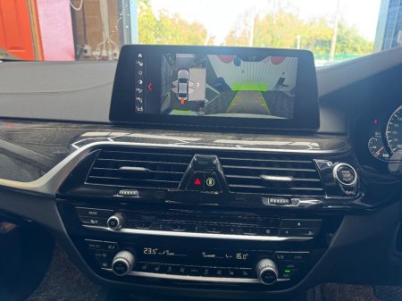 2017 BMW 5-Series - photo 10