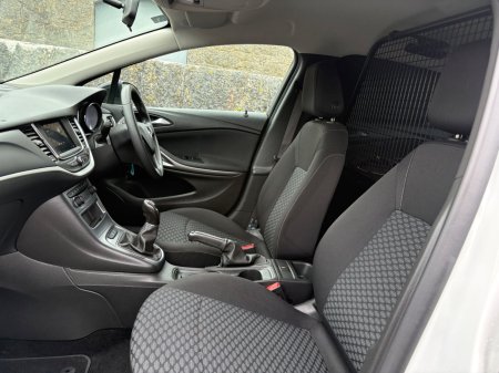 2022 Opel Astra - photo 13