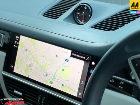 2023 Porsche Cayenne - photo 8