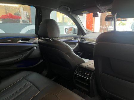 2021 BMW 5-Series - photo 15