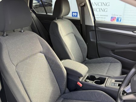 2021 Volkswagen Golf - photo 14
